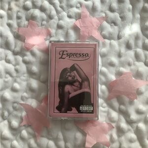 Espresso + Espresso (On Vacation) Single cassette tape - Sabrina Carpenter